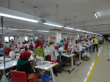 Decline in garment exports after 13 months
