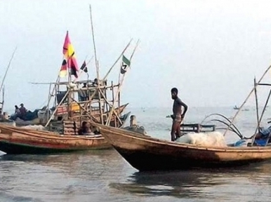 Fishermen resume catching fish in rivers after overcoming fear of cyclone