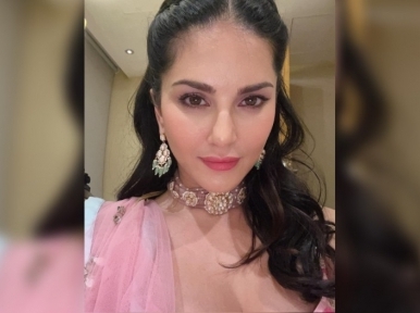 Sunny Leone attends event, sets stage on fire in Dhaka