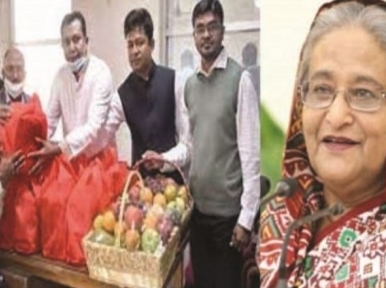 Prime Minister Hasina sends gifts to freedom fighters on Independence Day