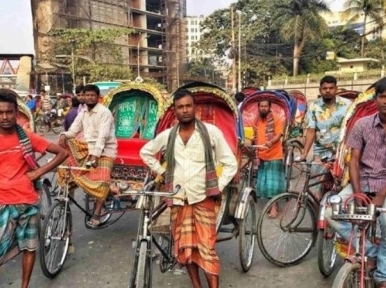 Rickshaw pullers require license, fares will be fixed