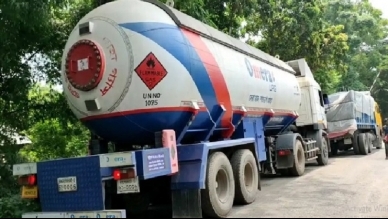 বাংলাদেশ দিয়ে ভারত যাবে পেট্রোলিয়াম