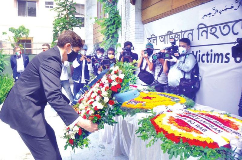 Diplomats pay tribute to the memory of those killed in the Holey Artisan attack