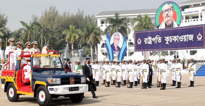 সশস্ত্র বাহিনীকে শক্তিশালী করা হচ্ছে শান্তিরক্ষার জন্য : প্রধানমন্ত্রী