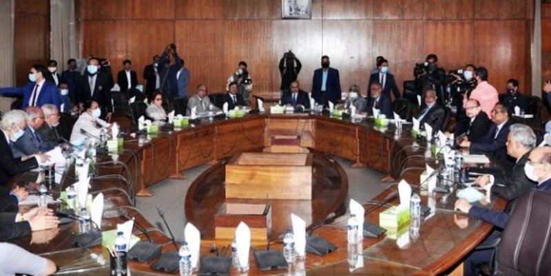 EC formation: Search Committee receives 322 names