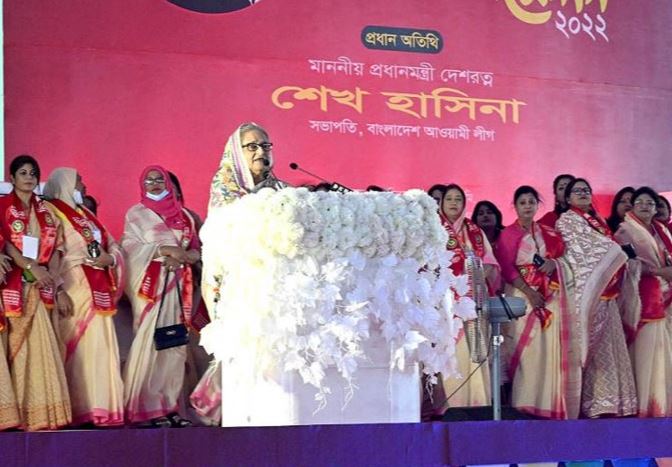 Sheikh Hasina explains how BNP tortures people after coming to power