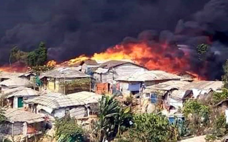 Fire guts Rohingya camp in Cox's Bazar