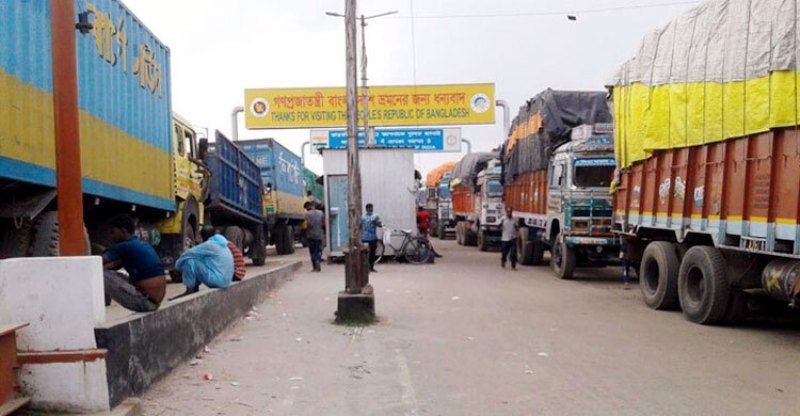 End of stalemate: Import-export resumes through Benapole-Petrapole port End of stalemate: Import-export resumes through Benapole-Petrapole port