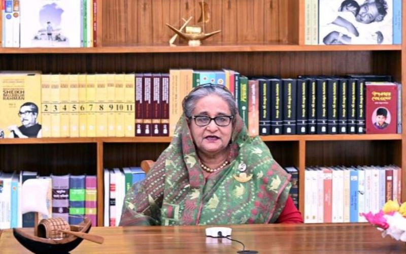 Don't create danger by keeping money at home: PM