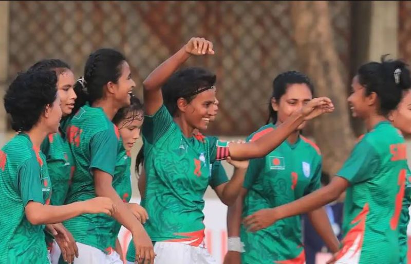 Bangladesh women's football team beats Malaysia 6-0