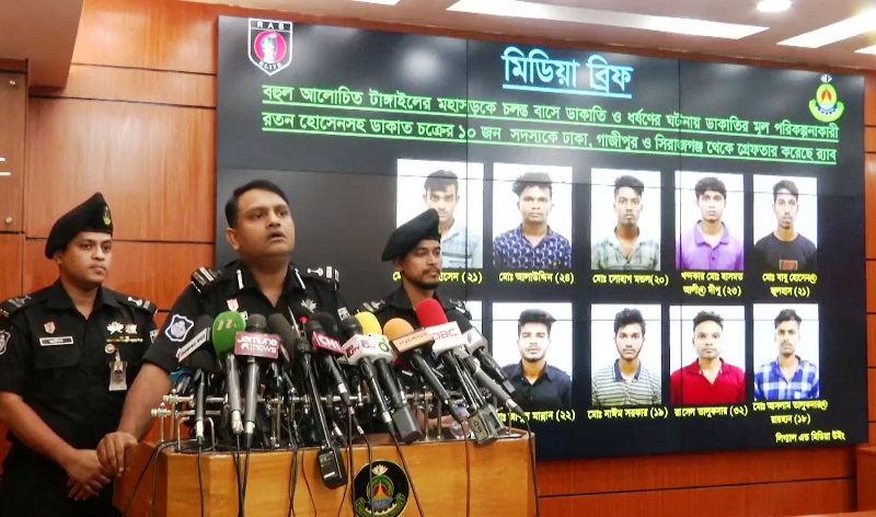 Robbery, gang-rape on running bus: 10 including mastermind arrested