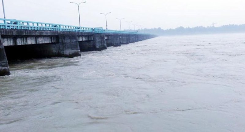 Flood risk increases as Teesta water level rises