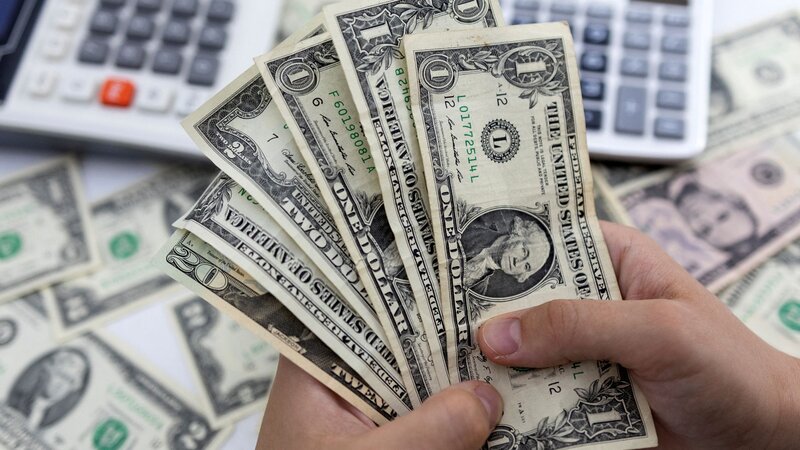 Bangladesh Bank directs people to sell foreign currency by Sept 30 if they have more than $10,000 Bangladesh Bank directs people to sell foreign currency by Sept 30 if they have more than $10,000