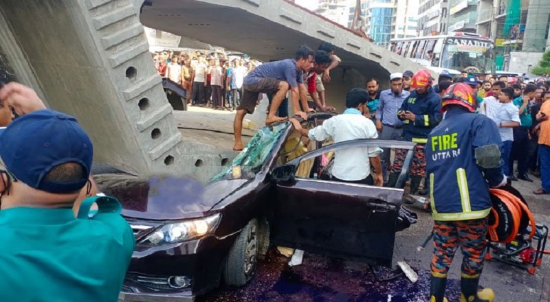 Four passengers of a private car die after girder falls from crane in Uttara