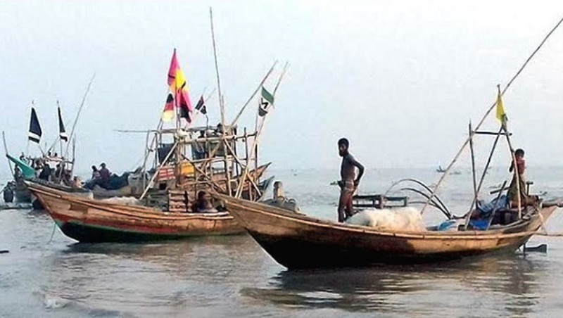 Fishermen resume catching fish in rivers after overcoming fear of cyclone