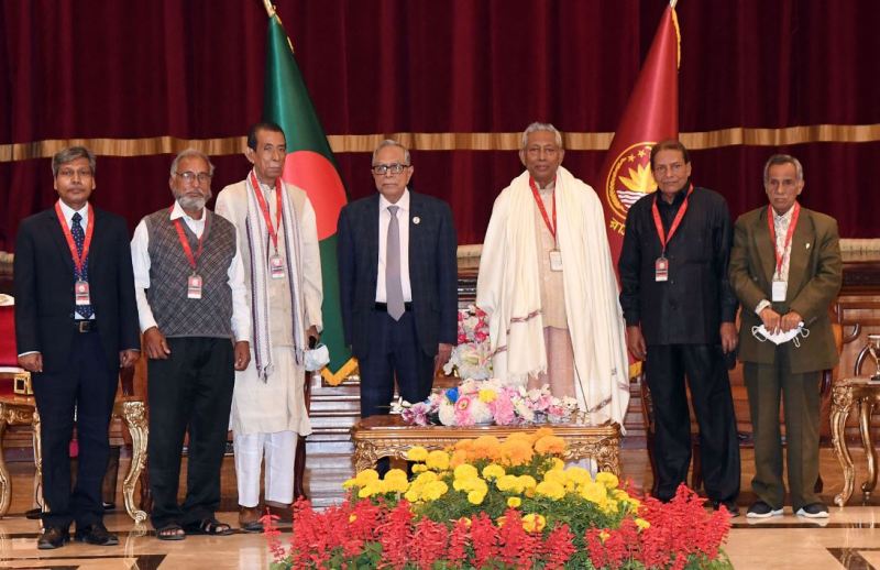 প্রধানমন্ত্রীর নেতৃত্বে নির্বাচনকালীন সরকার চায় সাম্যবাদী দল