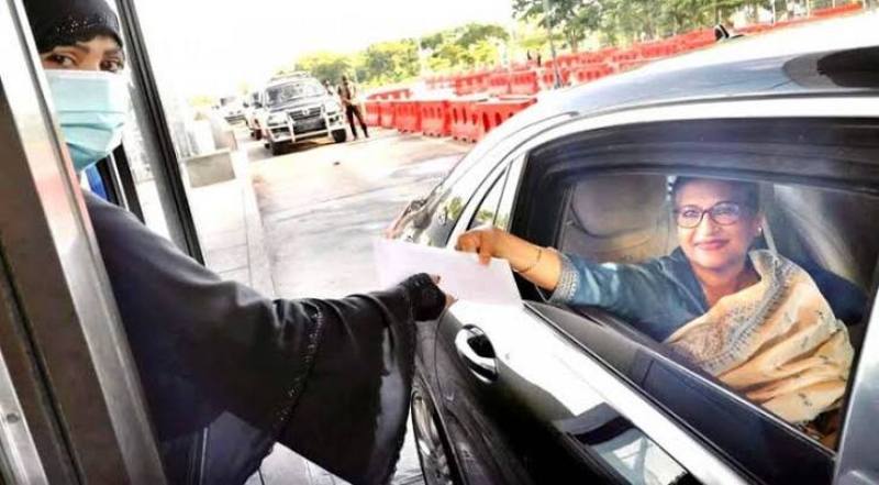 Sheikh Rehana pays toll for 17 vehicles to cross Padma Bridge