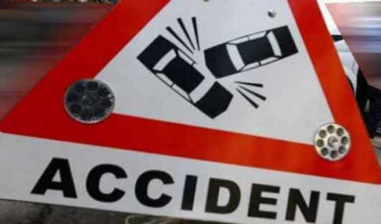 Barisal: 10 die in road mishap Barisal: 10 die in road mishap