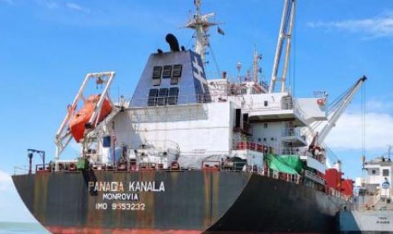 Liberian ship detained at Mongla port in case filed by Chinese company