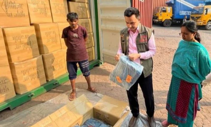 Tk 300 crores of 10 companies were smuggled under the guise of garment export Tk 300 crores of 10 companies were smuggled under the guise of garment export