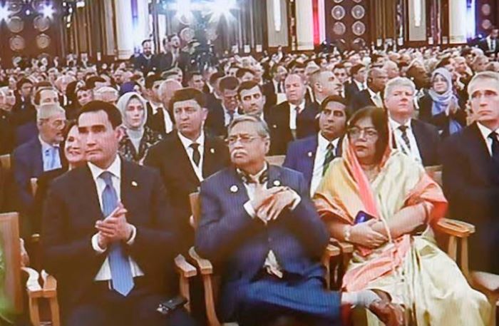 আঙ্কারায় এরদোগানের শপথ অনুষ্ঠানে রাষ্ট্রপতির যোগদান আঙ্কারায় এরদোগানের শপথ অনুষ্ঠানে রাষ্ট্রপতির যোগদান