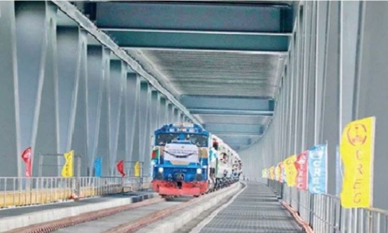 Train to cross Padma in seven minutes