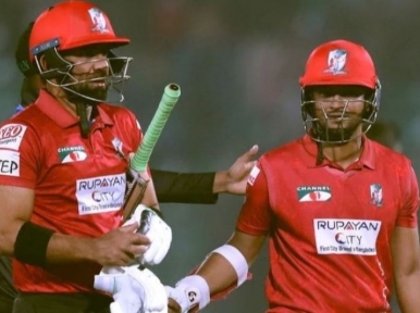 BPL: Shakib-Iftikhar script world record with stunning partnership