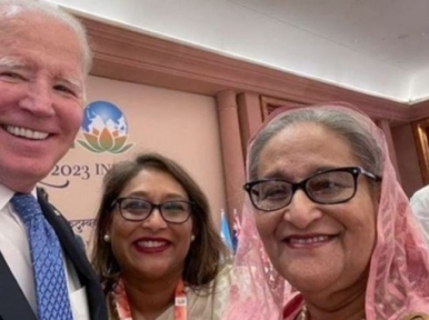 US President Biden meets Hasina, clicks selfie