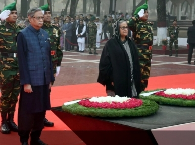 President and Prime Minister pay respects to martyred intellectuals