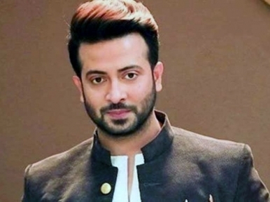 Actor Shakib Khan asks for time to respond to Tk 100 crore defamation case