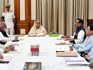 আওয়ামী লীগ নেতাকর্মীদের ইফতার মাহফিল না করার নির্দেশ শেখ হাসিনার