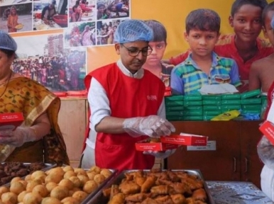 বিদ্যানন্দ ফাউন্ডেশন পরিদর্শনে ভারতীয় হাইকমিশনার