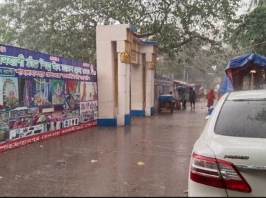 Temperature dips as Dhaka gets rain of relief