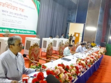 The election commission has taken 5 city elections as a trial