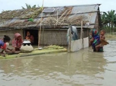 চলতি মাসে বন্যার শঙ্কা, বেশি হতে পারে তাপমাত্রা