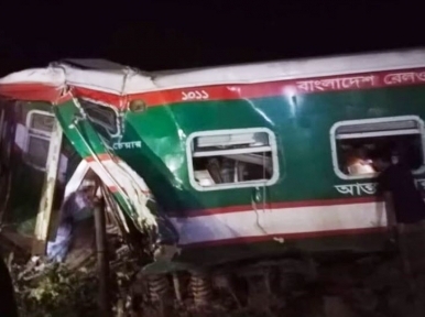 Dozens injured as Sonar Bangla express rams into freight train from behind