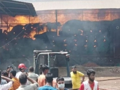 Sitakunda cotton warehouse: Fire not doused even after seven hours