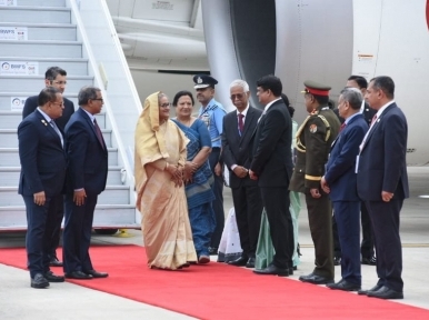 G-20: PM Hasina arrives in New Delhi, to hold bilateral meeting with Modi shortly