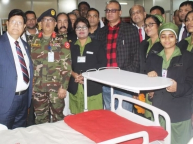Foreign Minister inaugurates 'Hridaye Bangabandhu' corner and two units at Osmani Hospital