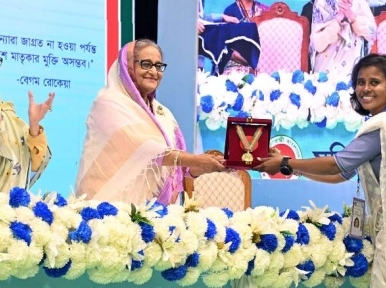 Prime Minister awards Begum Rokeya Padak-2023 to five women
