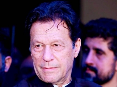 Pakistan: Court grants Imran Khan extension in protective bail till March 27