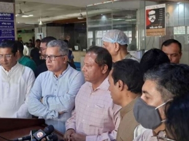 Awami League delegation visits Burn Institute to meet Gulistan explosion victims
