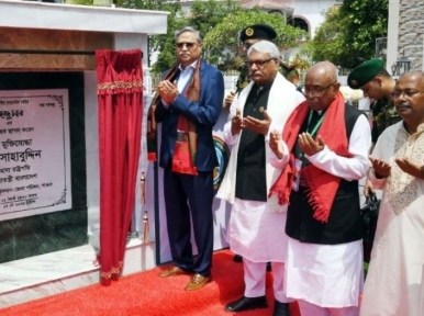 President lays foundation stone of Bangabandhu Chattar in Pabna