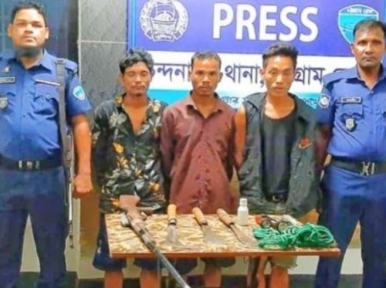 Three hill terrorists arrested with guns in Chittagong