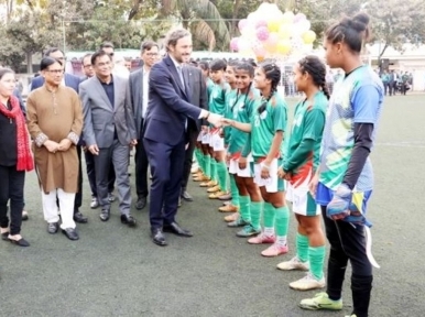 Argentina Foreign Minister visits Bangladesh Football Federation