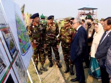 মিঠামইন সেনানিবাস পরিদর্শন করলেন রাষ্ট্রপতি