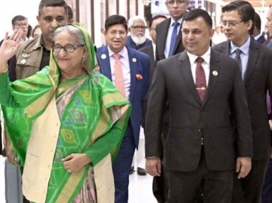 Prime Minister Sheikh Hasina returns back to Bangladesh after Qatar visit