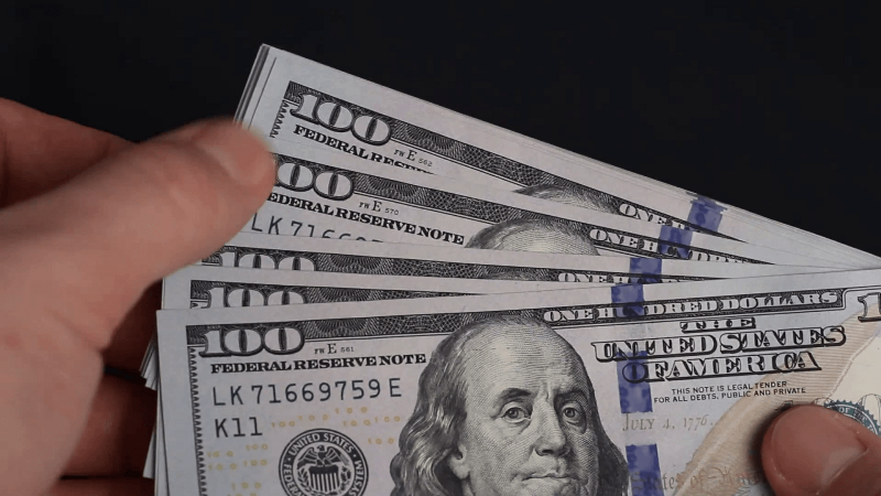 Expatriate income on positive trend at the beginning of new year Expatriate income on positive trend at the beginning of new year