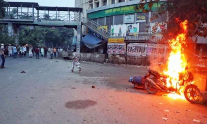 Jamaat arson following Sayeedi's death causes a loss of Tk 15 lakh