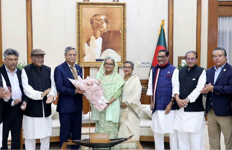 প্রধানমন্ত্রীর সঙ্গে আ.লীগ মনোনীত রাষ্ট্রপতি পদপ্রার্থীর সাক্ষাৎ